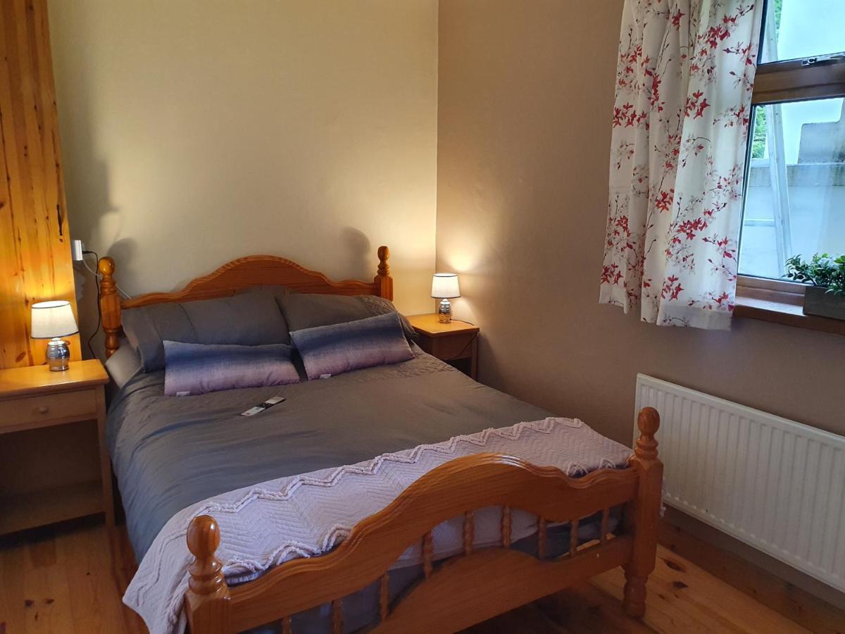 Hillcrest House Bed and Breakfast Carrick on Shannon Esterno foto
